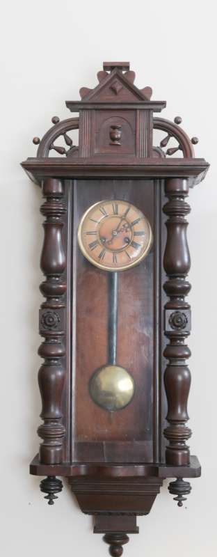 AN ANTIQUE GERMAN BOX REGULATOR WALL CLOCK C. 1880