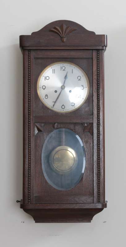A CIRCA 1915 GERMAN BOX REGULATOR WALL CLOCK