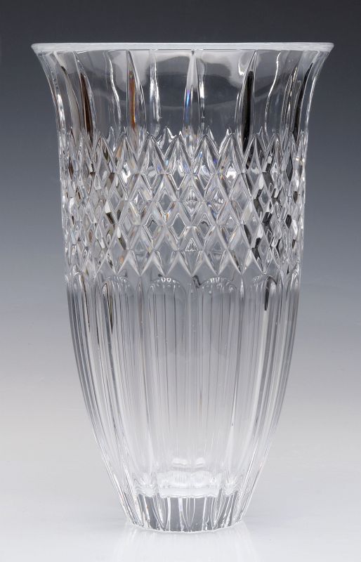 A WATERFORD MARQUIS SHELTON 12-INCH VASE WITH BOX