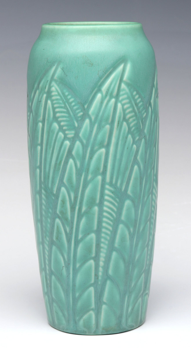 A ROOKWOOD ART POTTERY VASE DATED 1937