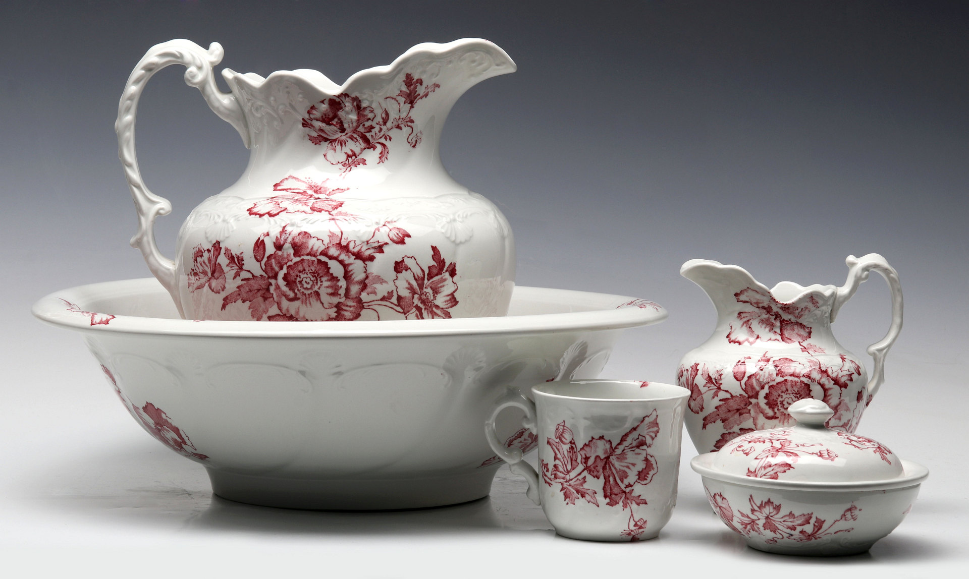 COLONIAL POTTERY RED TRANSFERWARE CHAMBER SET