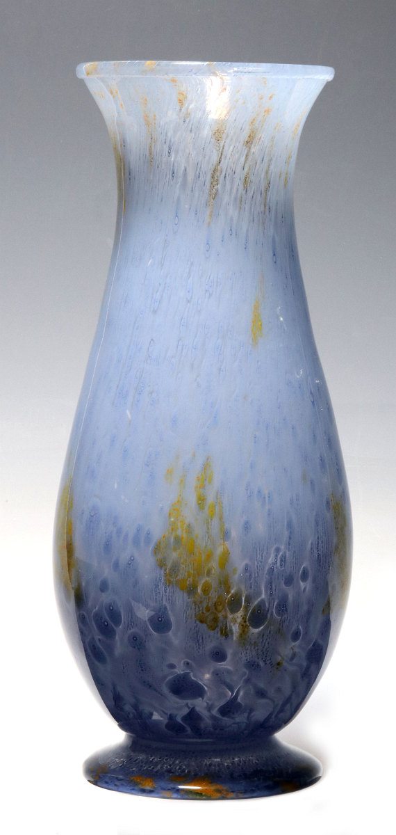 BLUE CLUTHRA ART GLASS VASE SIGNED DURAND KIMBALL