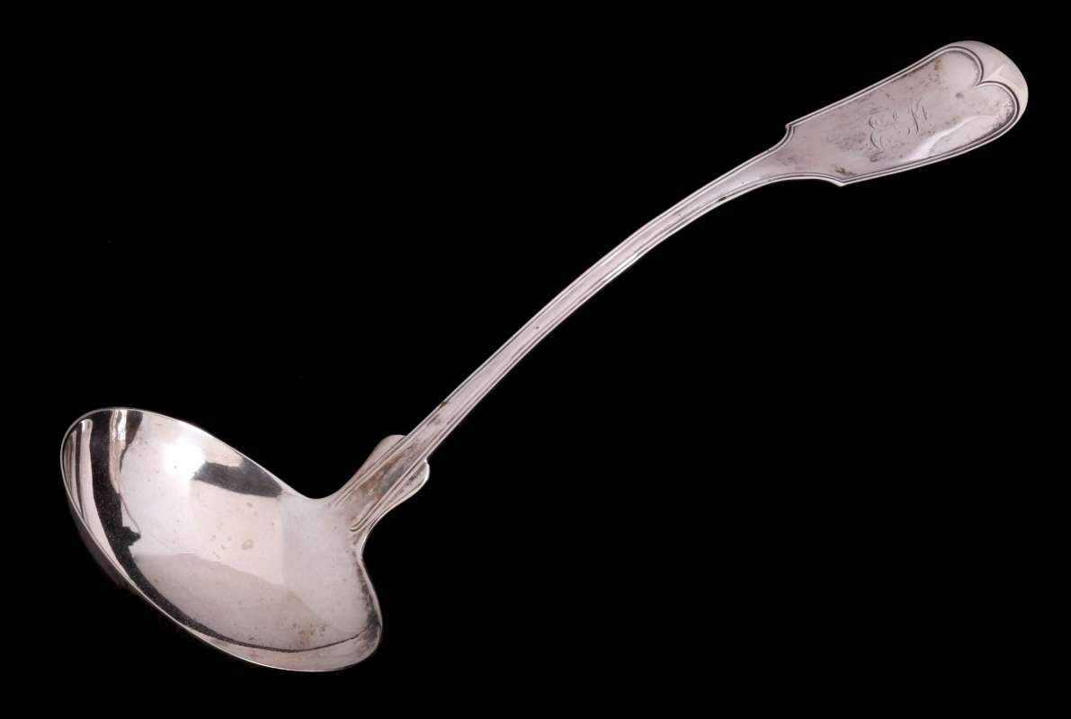 AN E. JACCARD AND CO THREADED PATTERN COIN LADLE