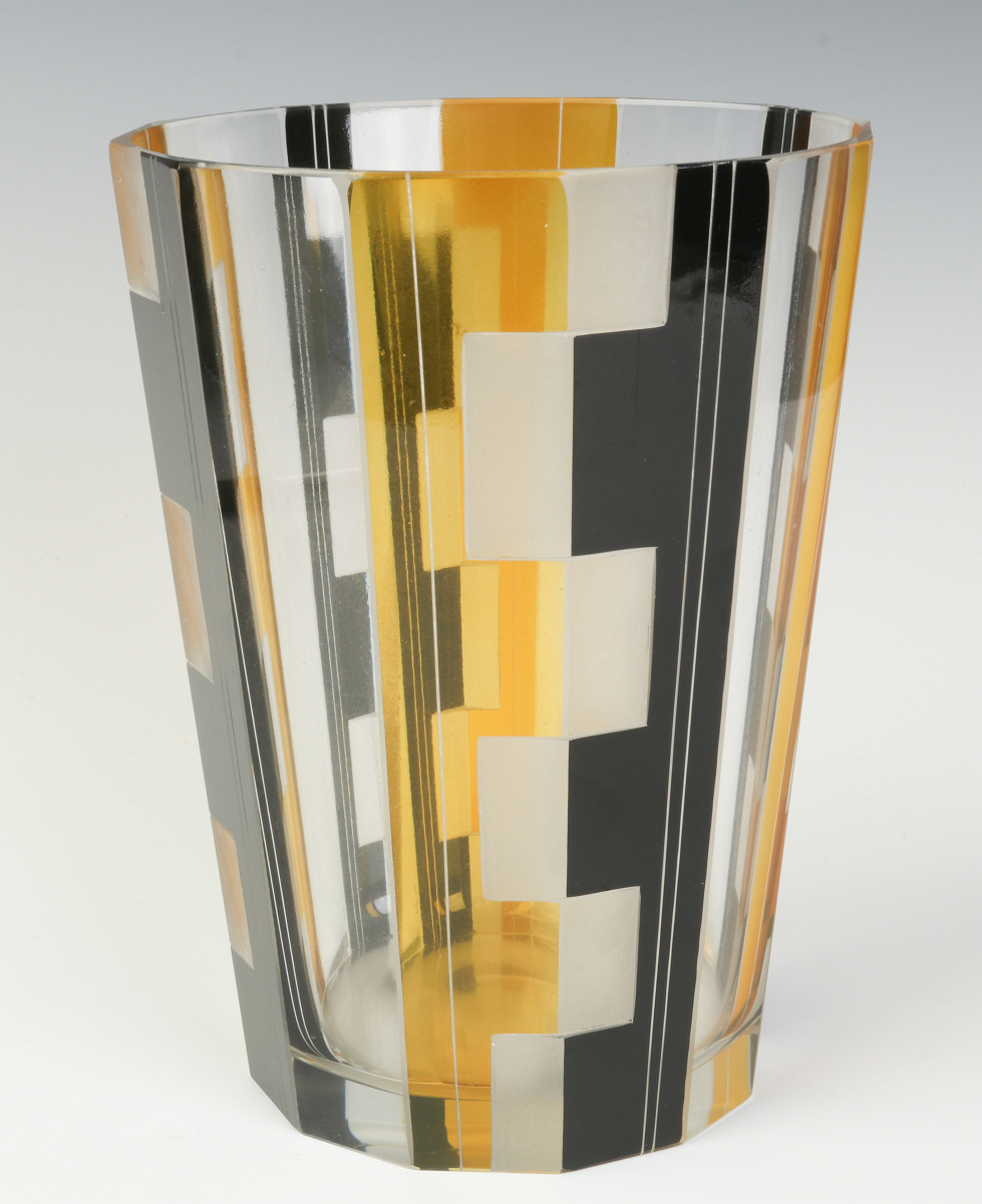 CIRCA 1930S ART DECO BOHEMIAN GLASS, KARL PALDA