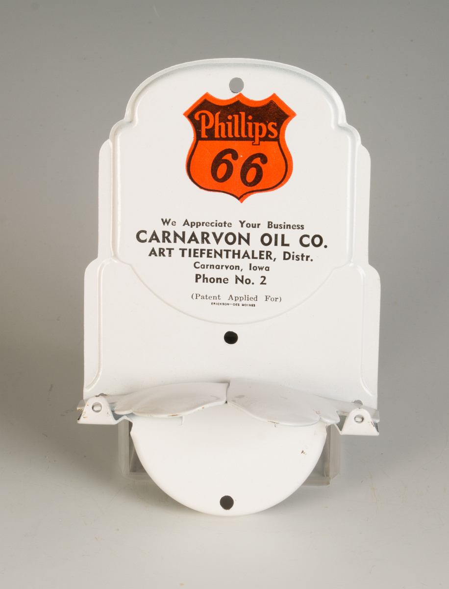 A MINT NEW OLD STOCK PHILLIPS 66 TOWEL HOLDER