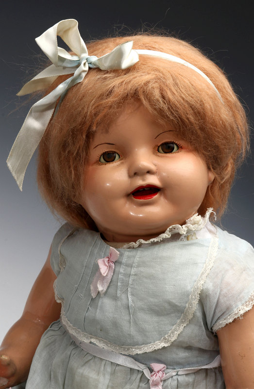 A MID 20TH CENT COMPOSITION TODDLER DOLL, 28-INCH