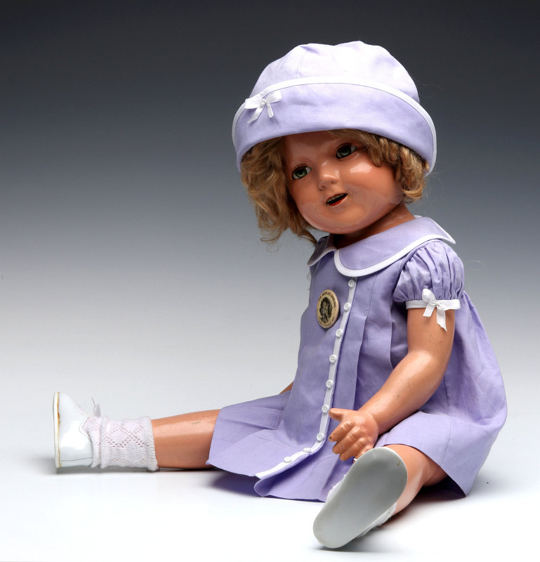 A 1930s IDEAL TOYS SHIRLEY TEMPLE CHARACTER DOLL