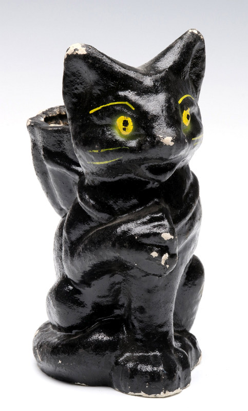 A VINTAGE HALLOWEEN BLACK CAT CANDY CONTAINER