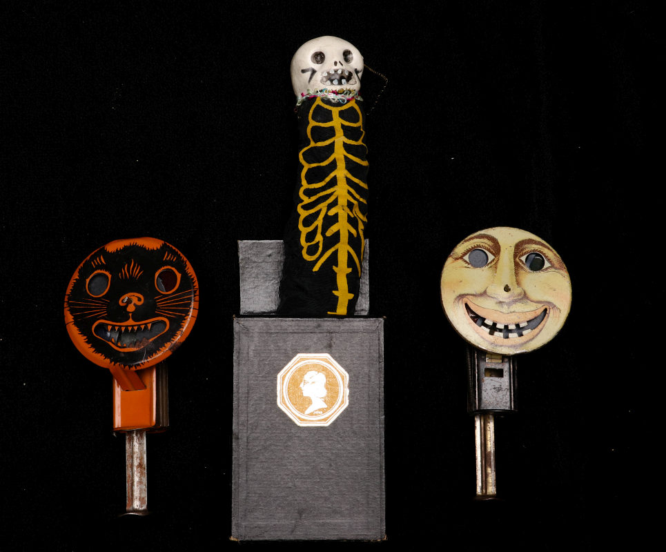 VINTAGE HALLOWEEN NOISEMAKERS AND POP-OUT GAG