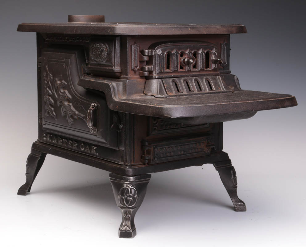 A 19TH C. G.F. FILLEY 'CHARTER OAK' SAMPLE STOVE