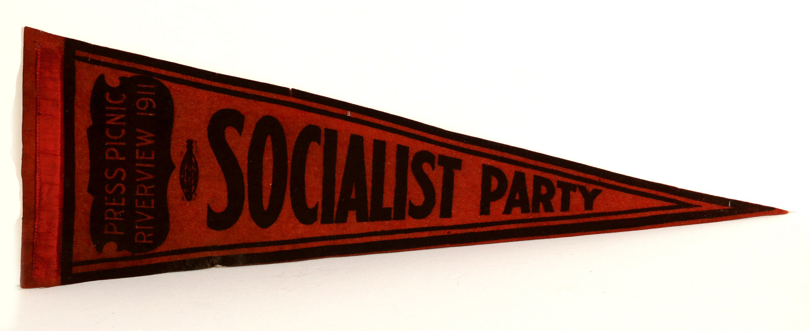 A FELT PENNANT FOR 1911 SOCIALIST PARTY PRESS PICNIC