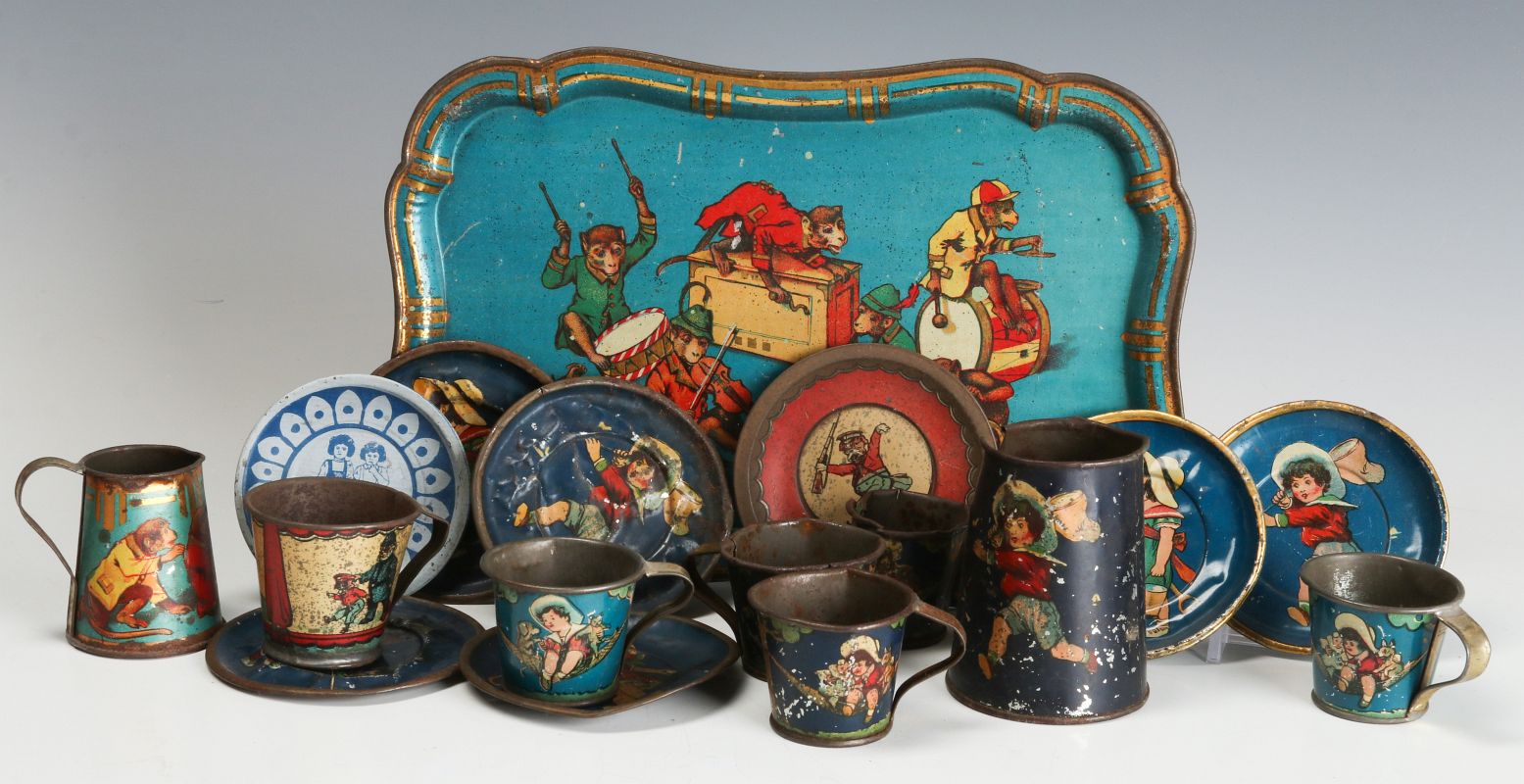 A COLLECTION OF ANTIQUE TIN LITHO TOY DISHES
