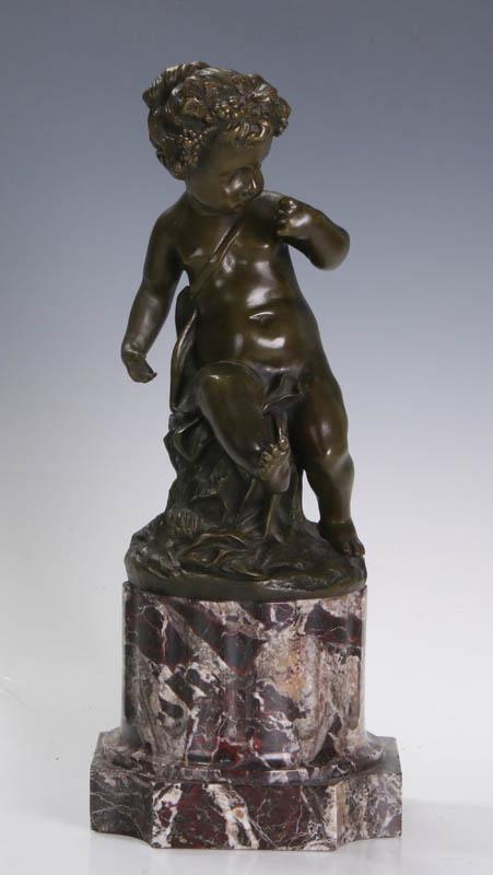A FINE 19TH C FRENCH BRONZE PUTTO ON MARBLE COLUMN