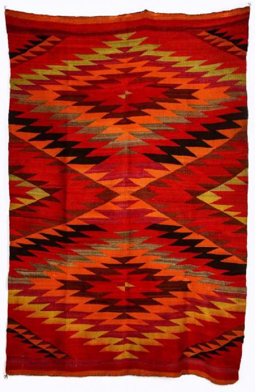AN EARLY 20TH CENTURY NAVAJO TRANSITIONAL WEAVING