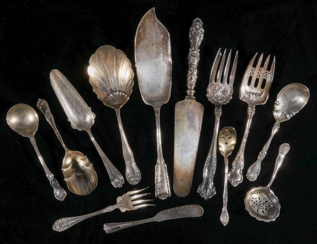 A LOT OF STERLING SILVER SERVING PIECES