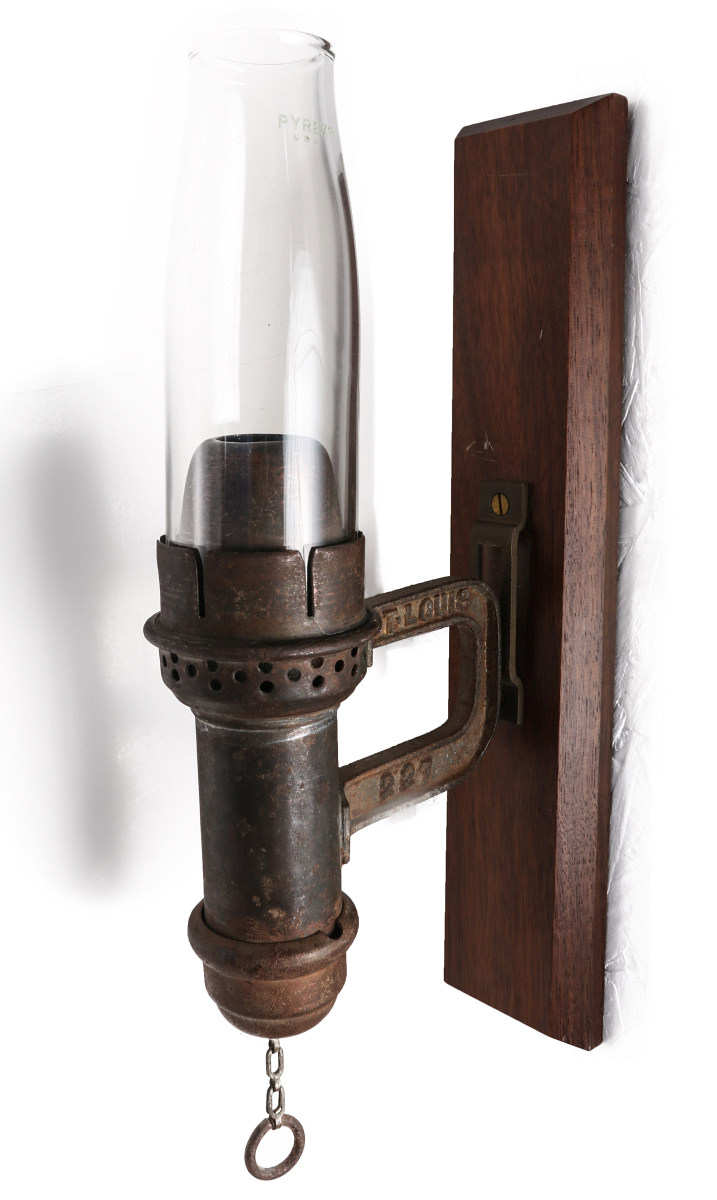 A 19TH C. RAILROAD CABOOSE OIL LAMP ATTR TO HANLAN