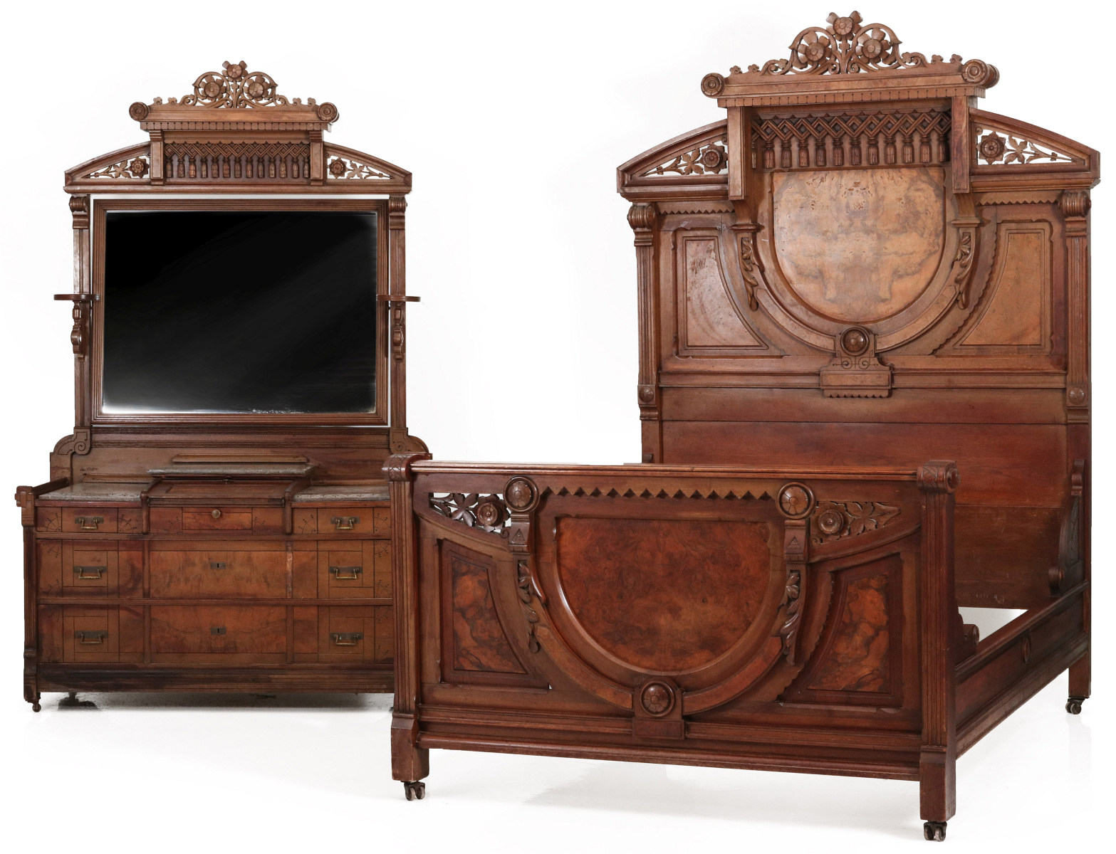 A VERY UNUSUAL 19TH CENT AMERICAN BEDROOM SET