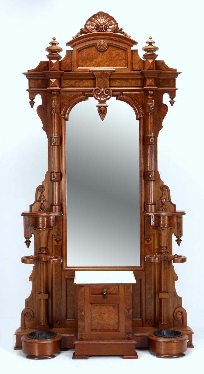 A FINE AMERICAN RENAISSANCE REVIVAL HALL STAND