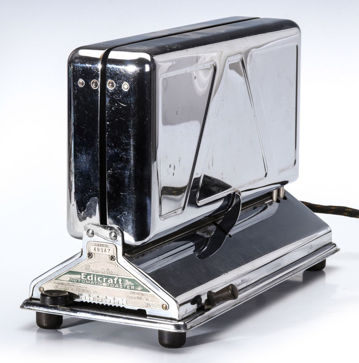 AN EDISON EDICRAFT AUTOMATIC CLAM SHELL TOASTER