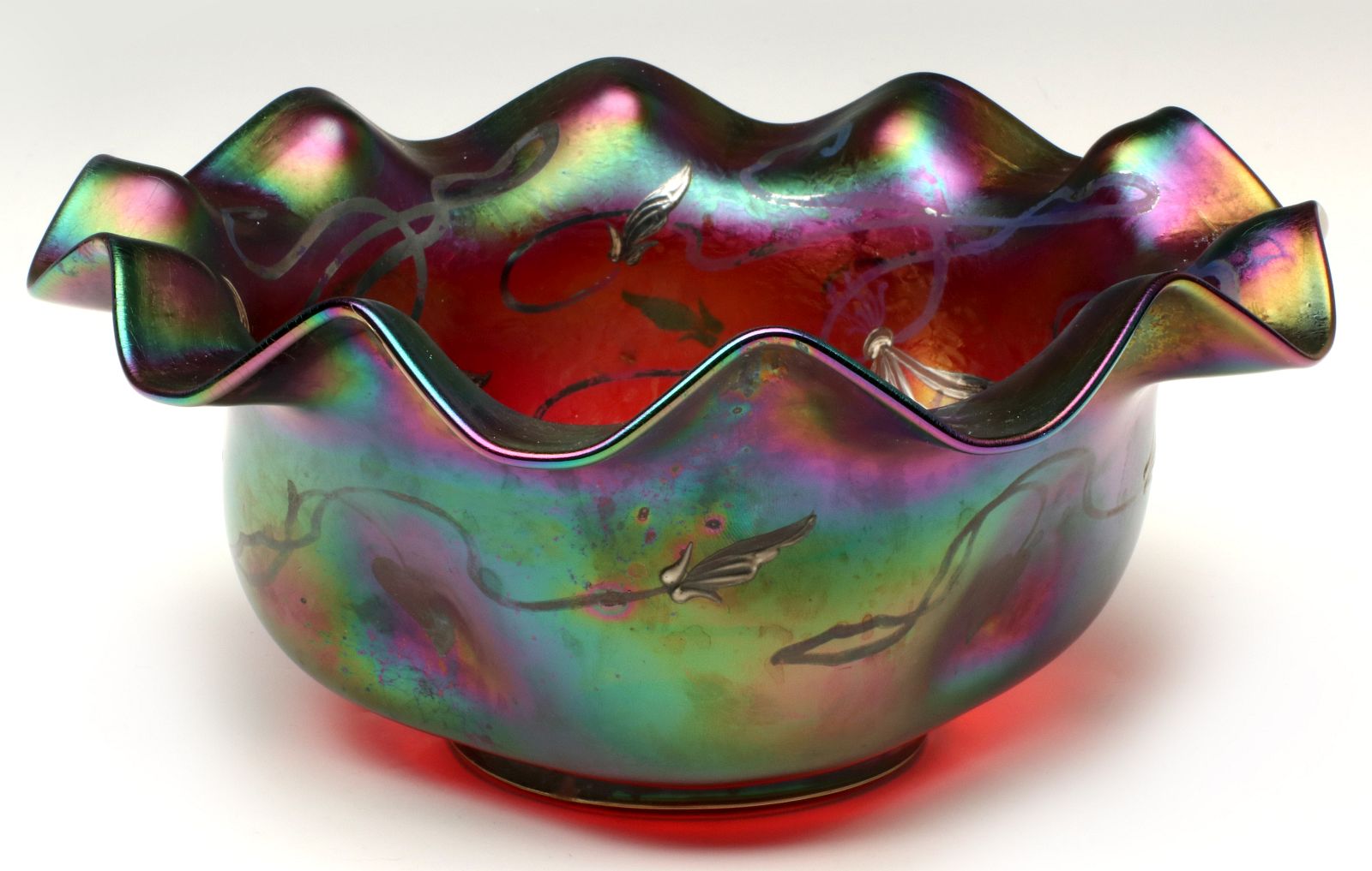 DECORATED ART GLASS BRIDE'S BOWL ATTRIBUTED LOETZ