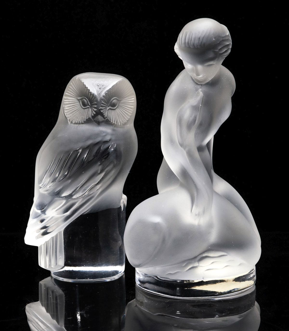 A CRYSTAL OWL AND FIGURE OF LEDA SIGNED LALIQUE