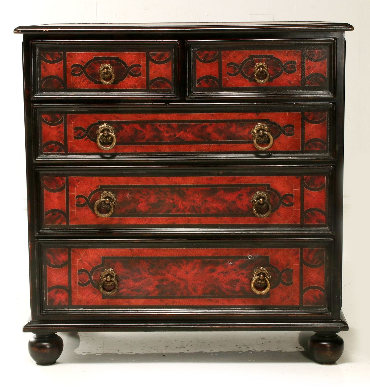 A CONTEMPORARY MAITLAND SMITH TYPE CHEST