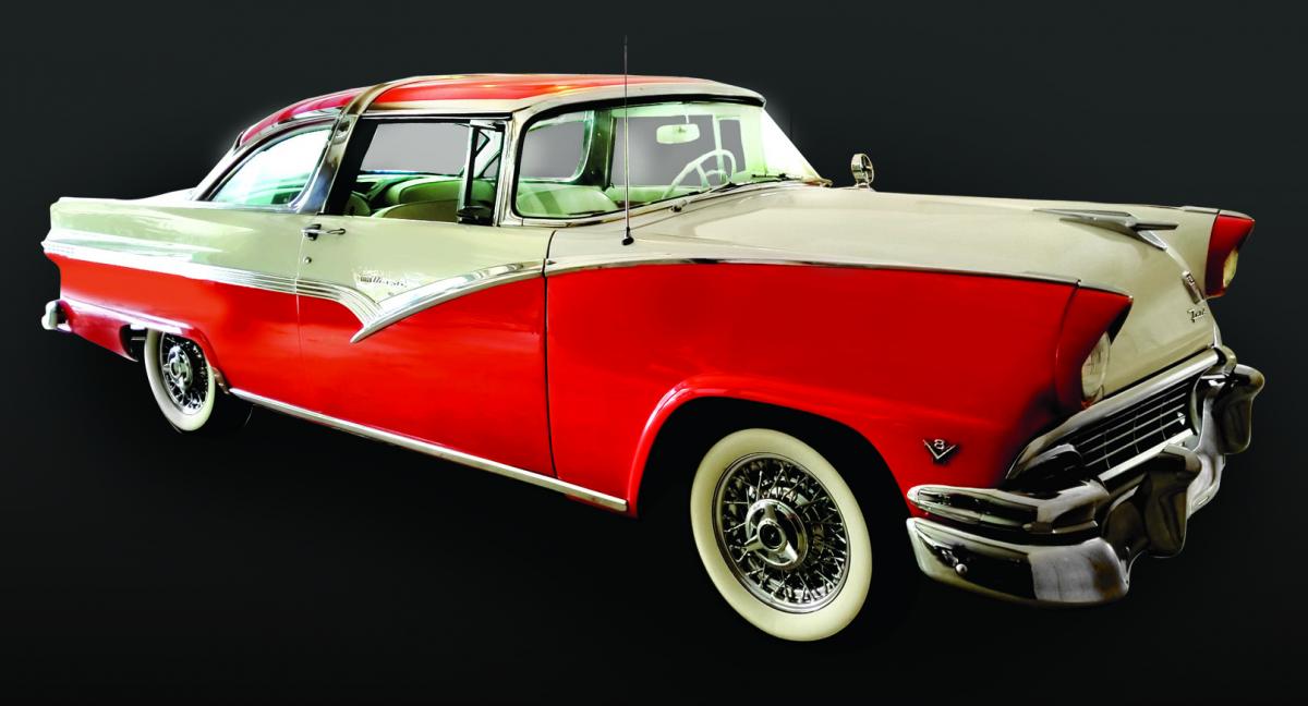 A FULLY RESTORED 1956 FORD FAIRLANE CROWN VICTORIA