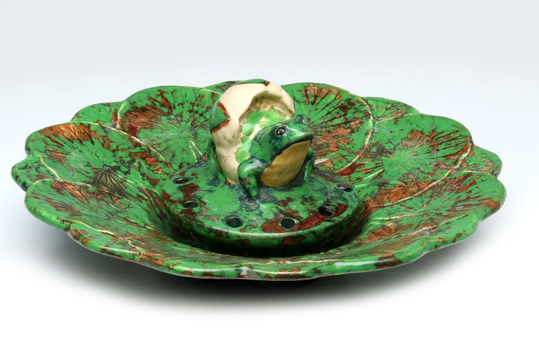 WELLER 'COPPERTONE' ART POTTERY CONSOLE BOWL WITH FROG