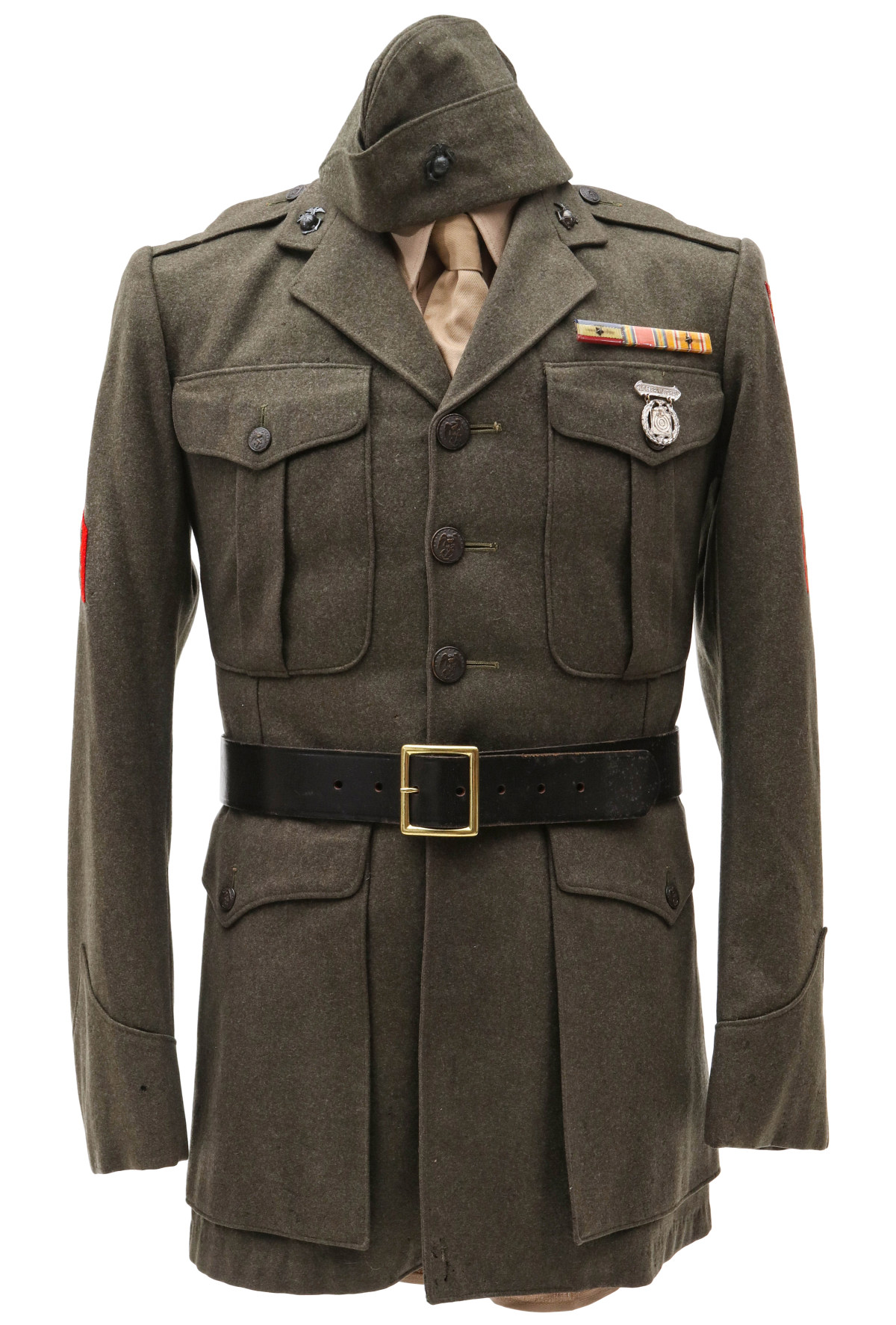 UNIFORM OF SGT HASKELL H. NEAL 1ST MARINE AIR WING