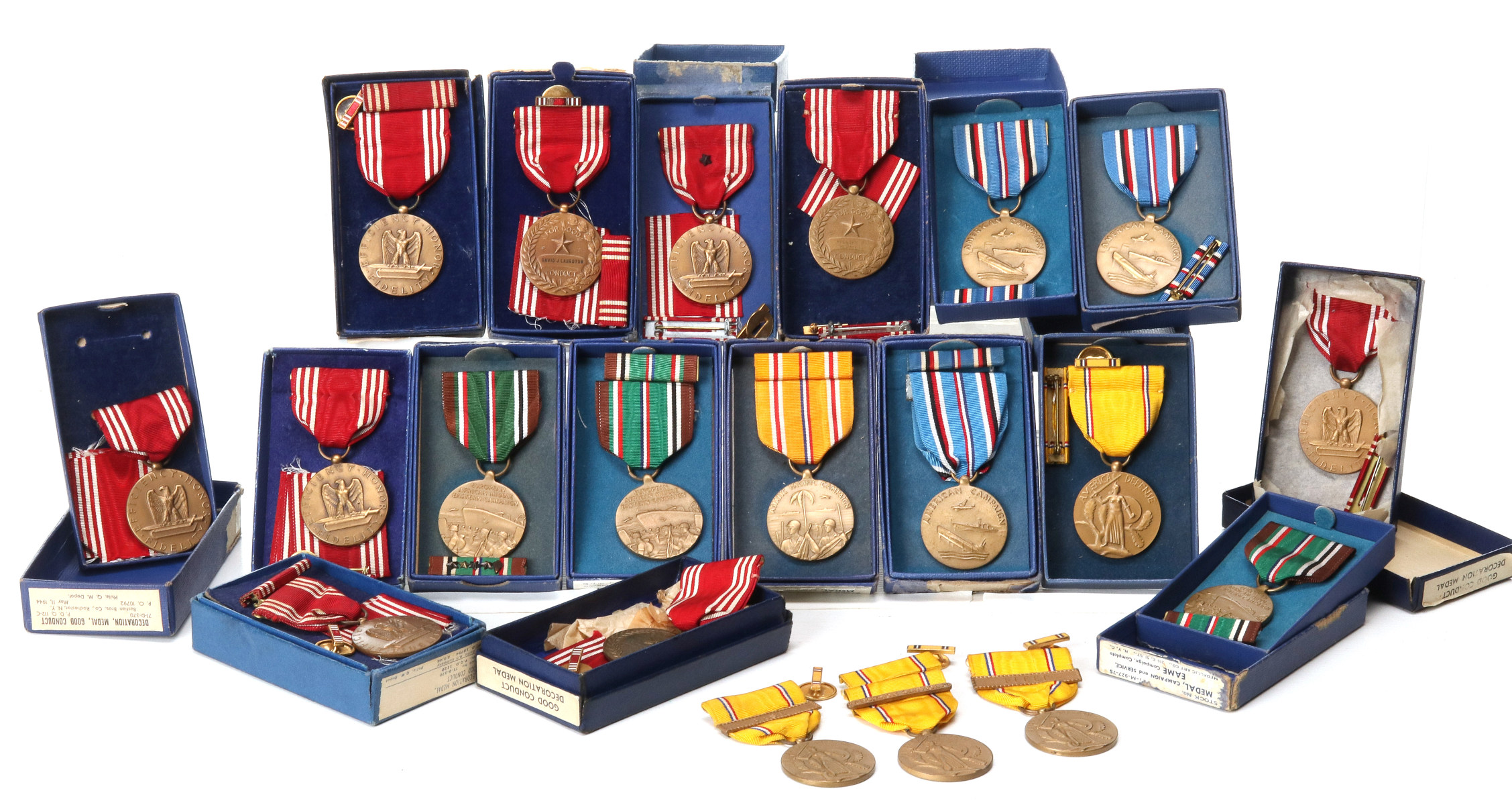 A COLLECTION OF BOXED WWII MEDALS, RIBBONS AND PINS