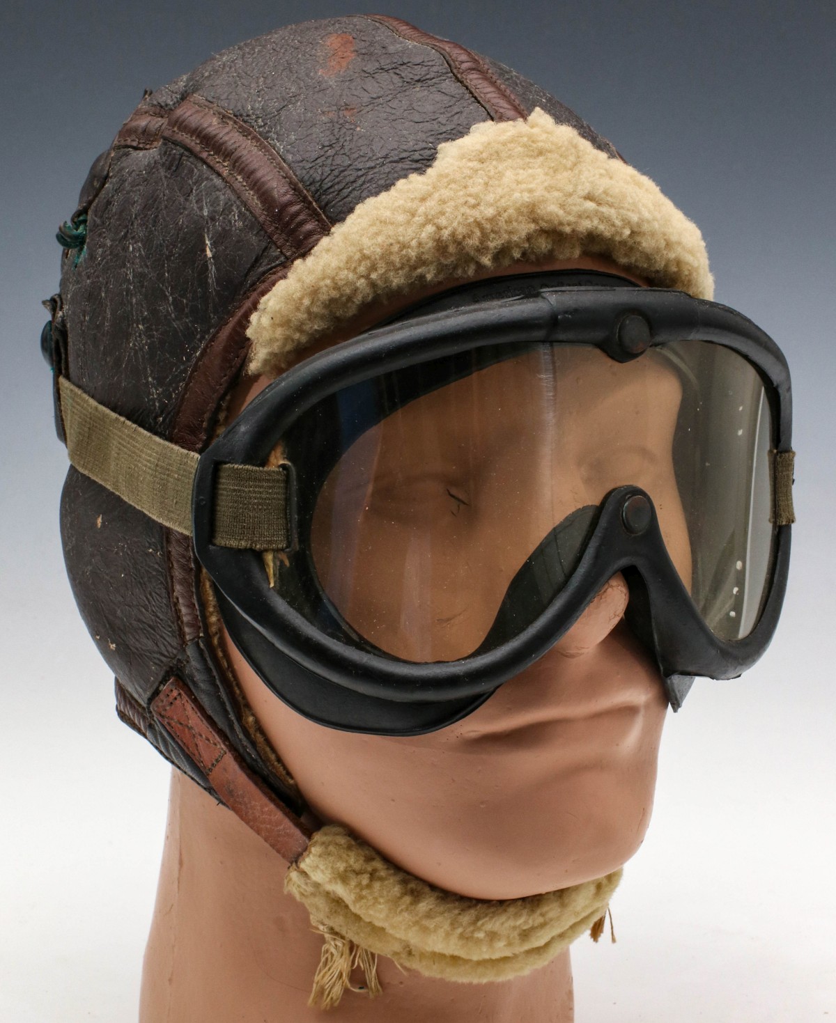 A USAAF B-6 LEATHER FLIGHT HELMET WITH GOGGLES