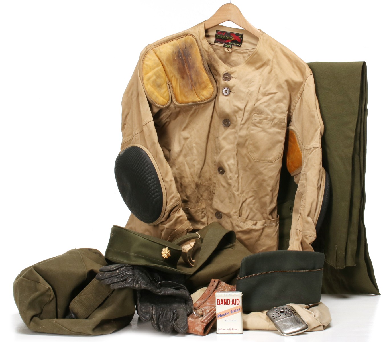 1ST LT J. ANGOLIA PERSONAL GEAR 82ND AIRBORNE