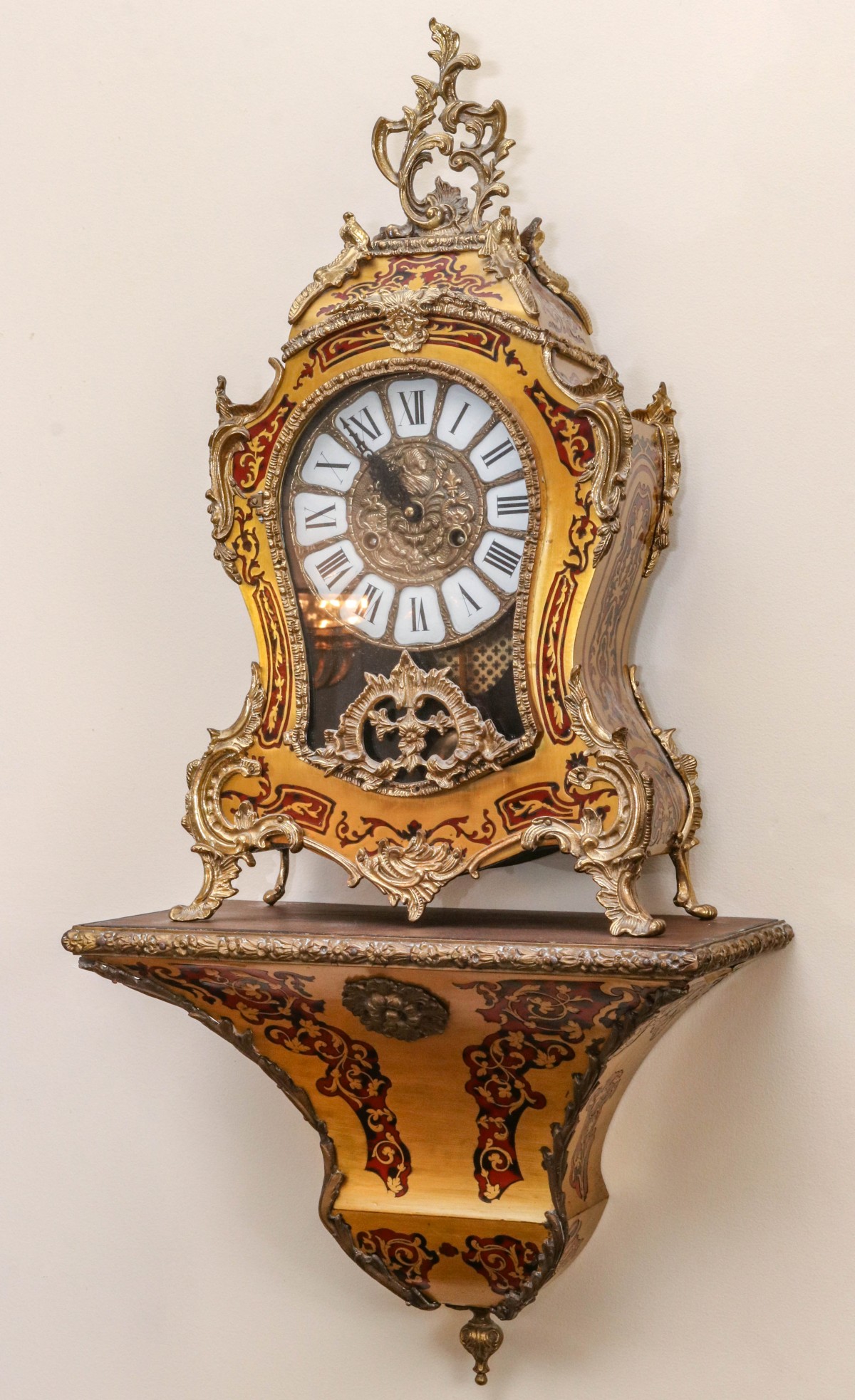 A 20TH C BOULLE STYLE CLOCK SIGNED FRANZE HERMLE & SONS