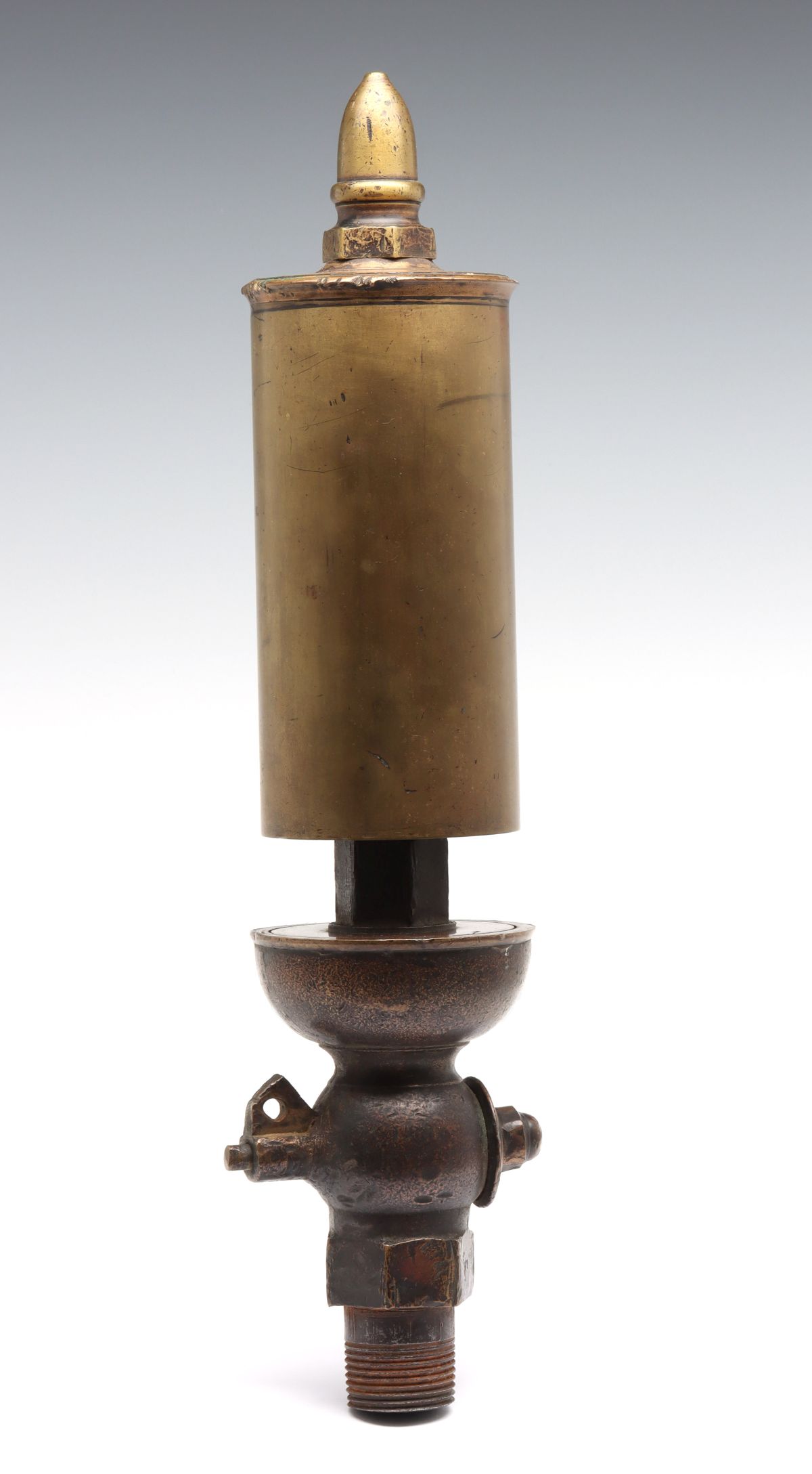 A LATE 19TH CENTURY BRASS SINGLE NOTE STEAM WHISTLE