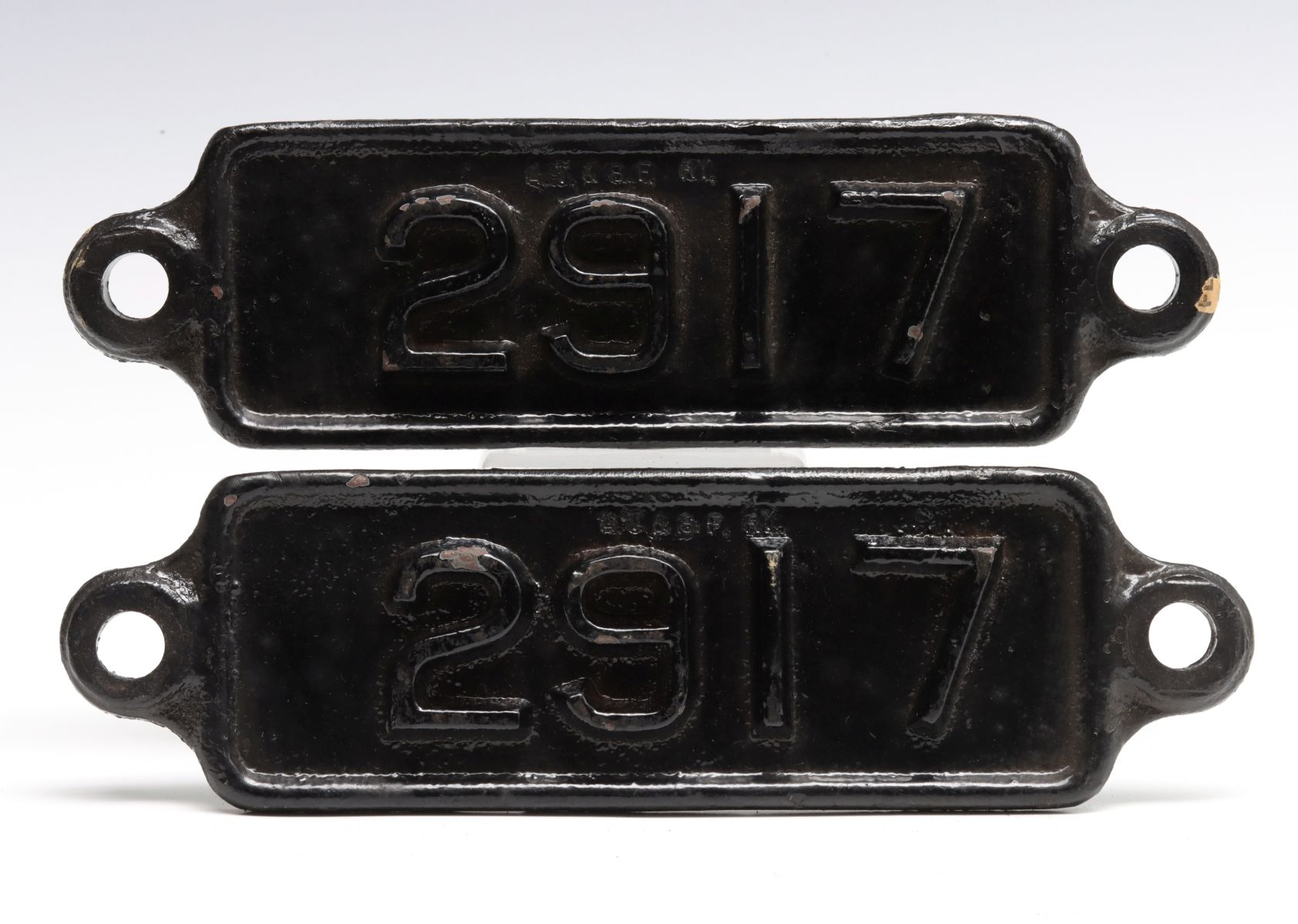 CAST IRON TENDER NUMBER PLATES ATTRIBUTED AT&SF