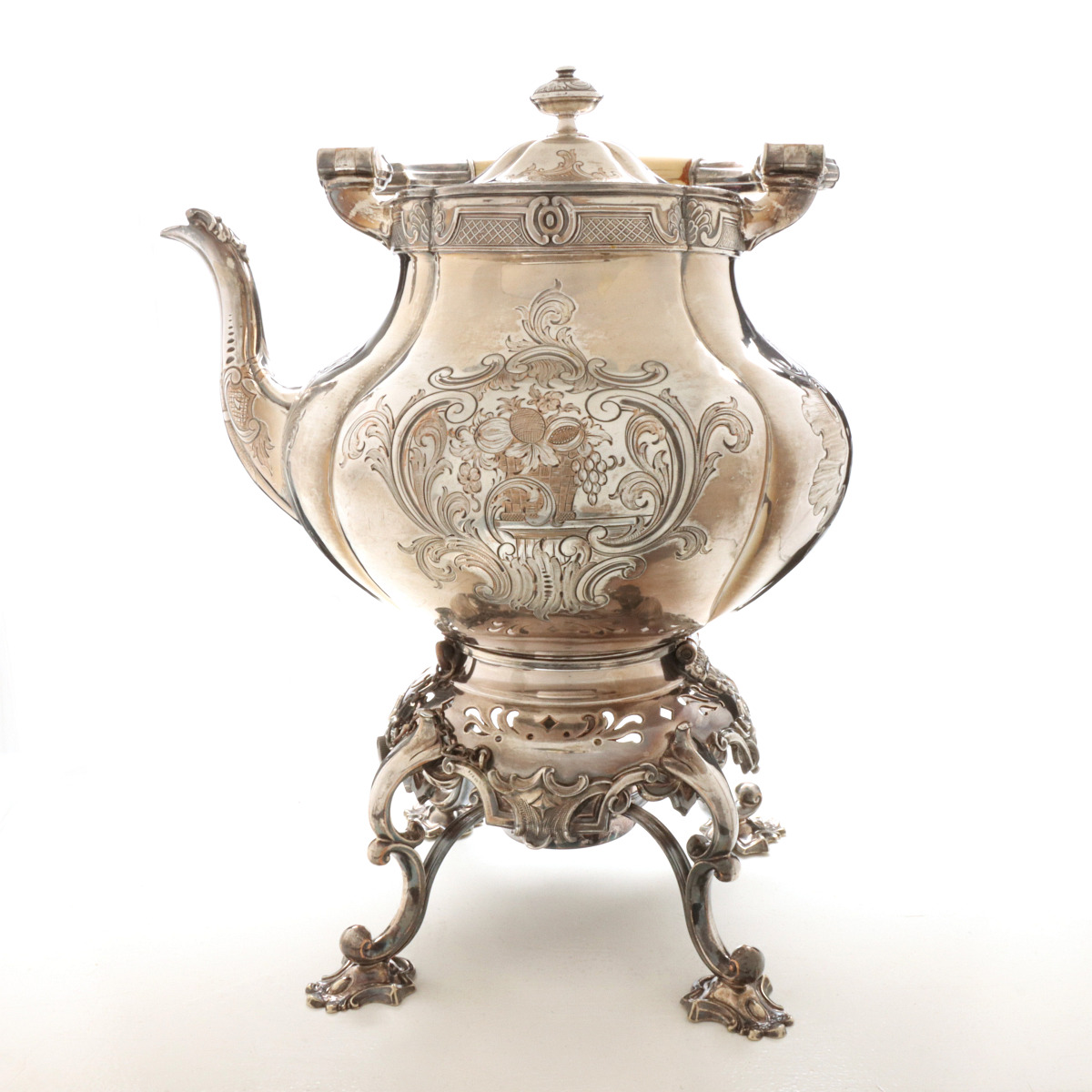 AN EARLY 20TH C. SILVER PLATED TIPPING TEAKETTLE