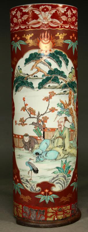 A 32-INCH CHINESE FLOOR VASE UMBRELLA STAND