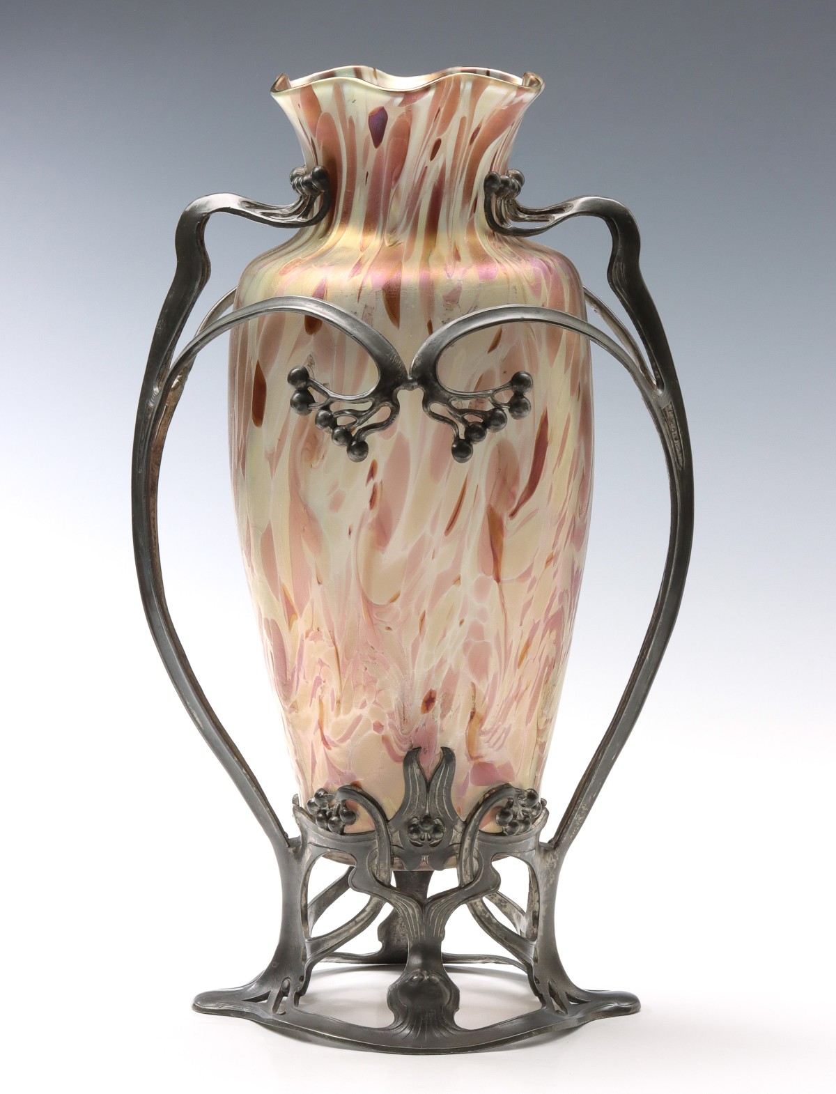 A KRALIK BOHEMIAN ART GLASS VASE IN ART NOUVEAU MOUNTS
