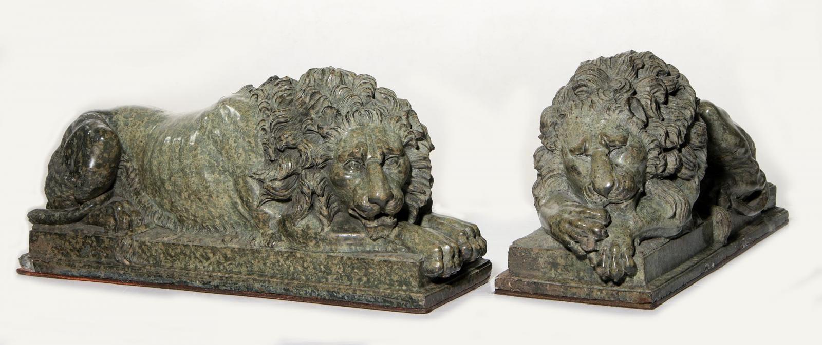 19TH C. ITALIAN CARVED MARBLE LIONS AFTER CANOVA 