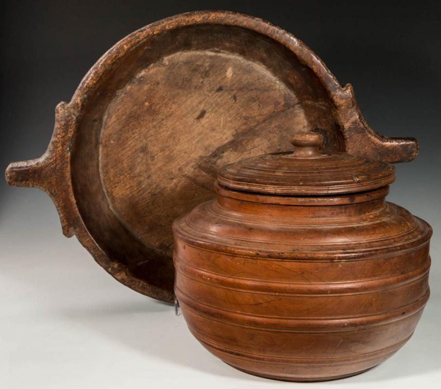 A 19TH C. PRIMITIVE WOODEN CONTAINER AND BASIN