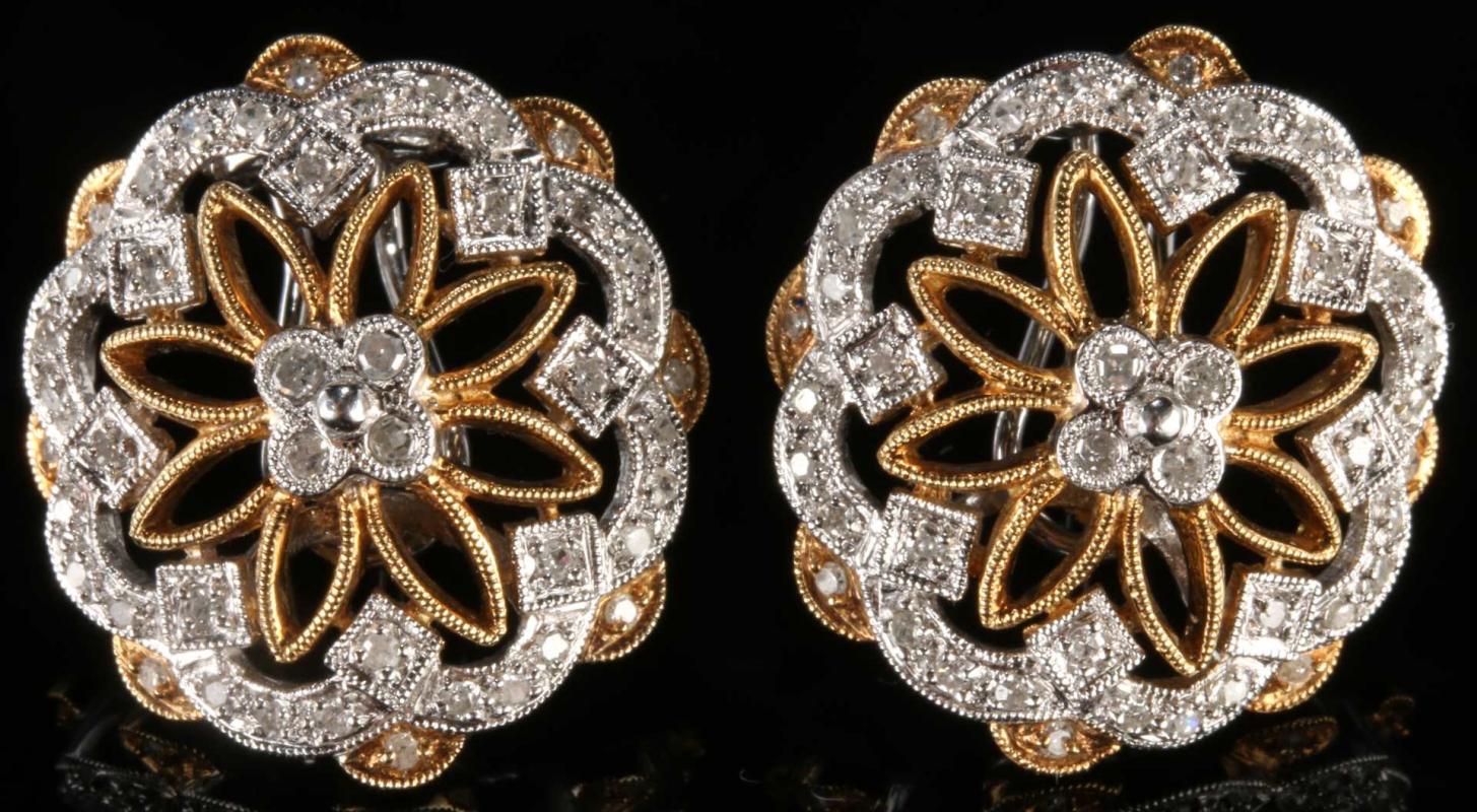 A PAIR OF 14K GOLD AND DIAMOND EARRINGS