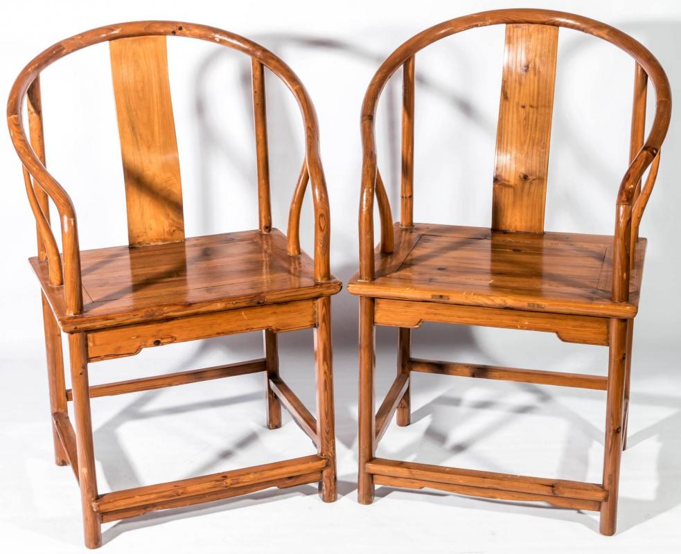 A PAIR OF 19TH C. CHINESE HORSESHOE BACK CHAIRS