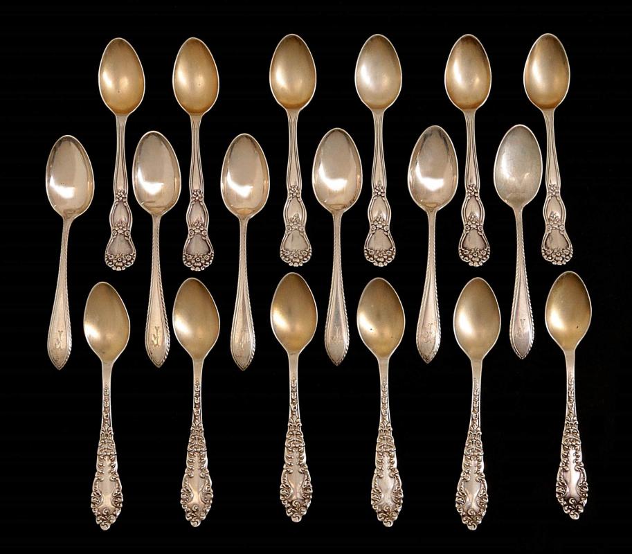 A COLLECTION OF STERLING SILVER SPOON PATTERNS 