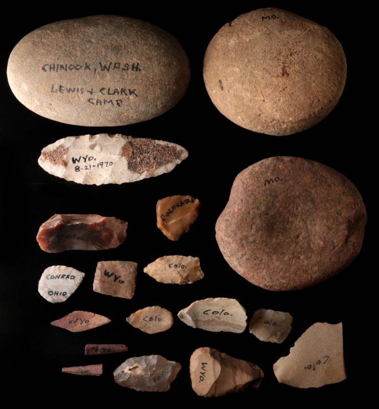 A GROUP OF HIGH PLAINS AND WESTERN ARTIFACTS