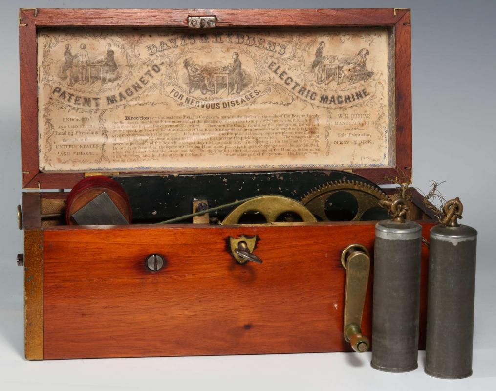 A 19TH C DAVIS & KIDDER QUACK MEDICAL DEVICE