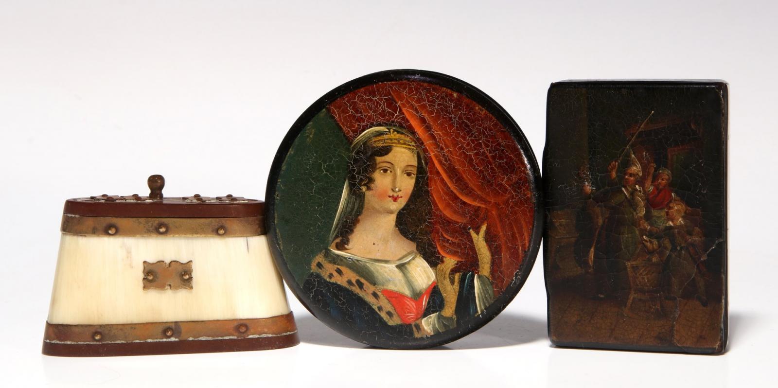 THREE 19TH CENTURY SNUFF BOXES