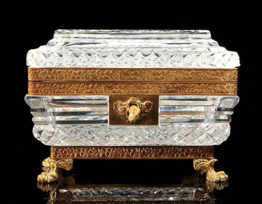 A GOOD EARLY 20TH C. CONTINENTAL CRYSTAL CASKET