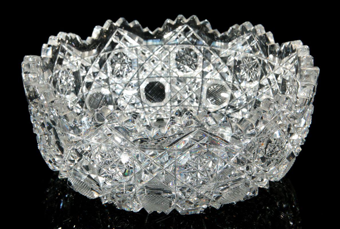 AN AMERICAN BRILLIANT PERIOD CUT GLASS BOWL