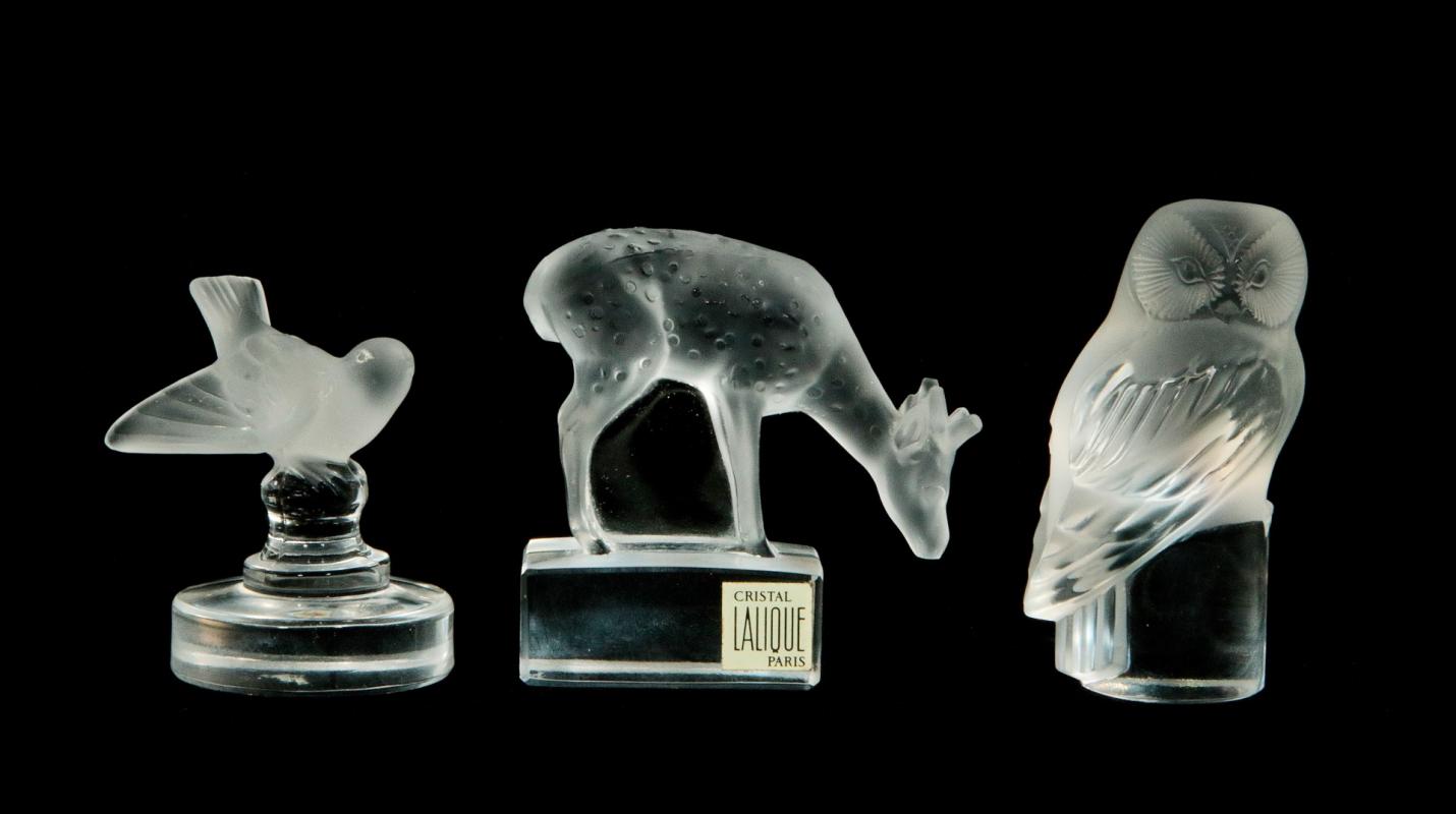 A COLLECTION OF THREE LALIQUE PAPERWEIGHTS