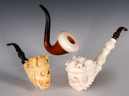 A Collection of High‑Grade Smoking Pipes
